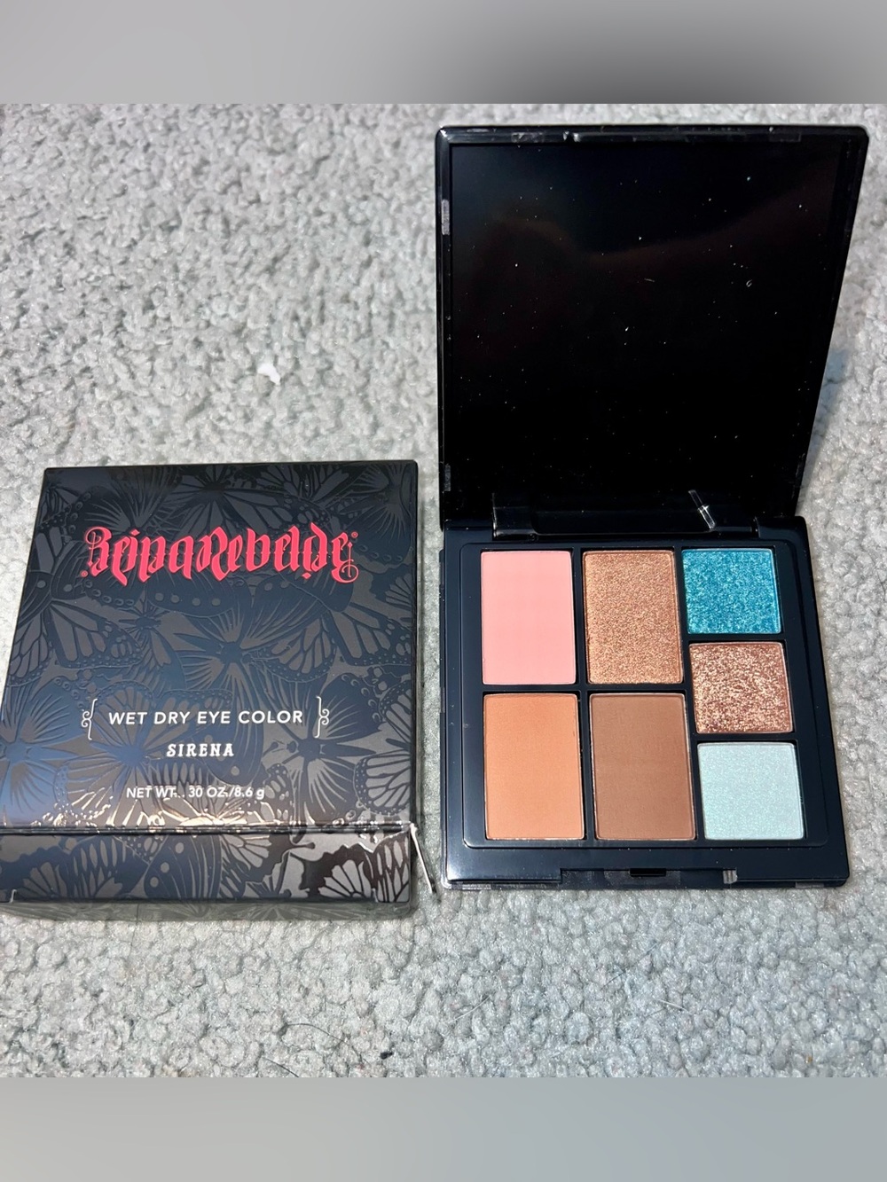 Reine Rebelde “Sirena” Eyeshadow Palette
